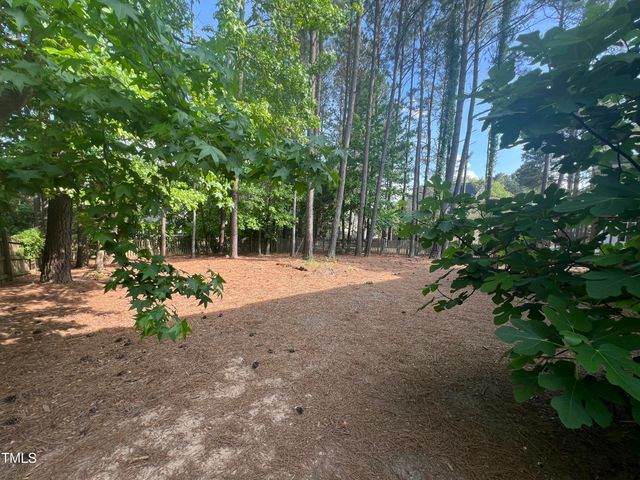 307 Kellyridge Drive, Apex, NC 27502