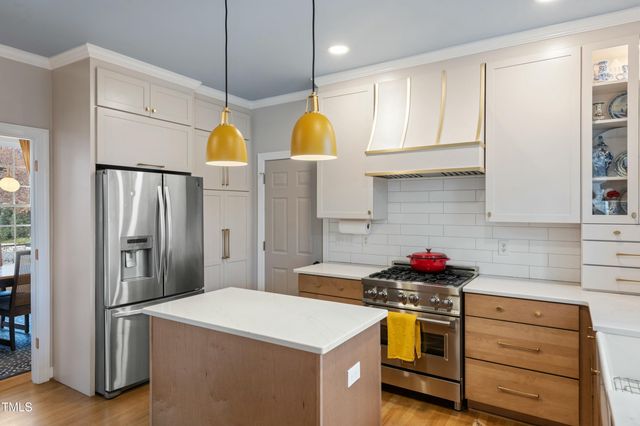 307 Kellyridge Drive, Apex, NC 27502