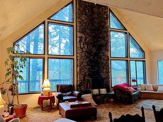 7344 N Applegate Road, Grants Pass, OR 97527