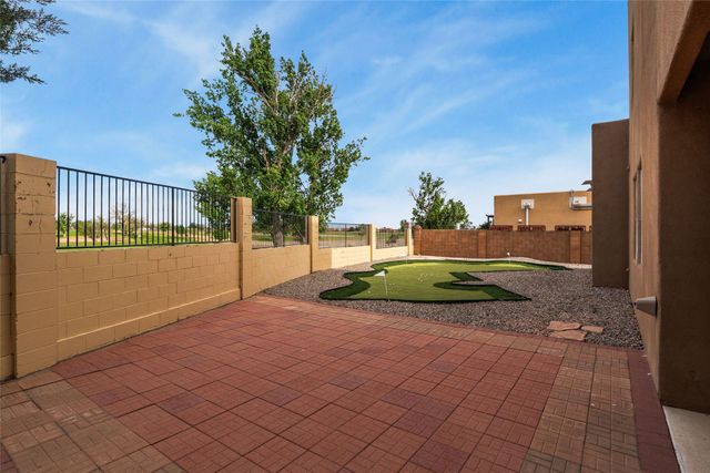 6474 Paseo Del Sol W, Santa Fe, NM 87507