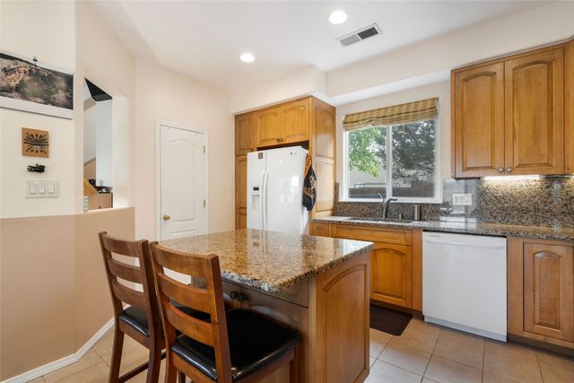 6474 Paseo Del Sol W, Santa Fe, NM 87507