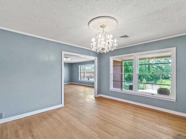 108 W 2ND STREET, Hughes Springs, TX 75656