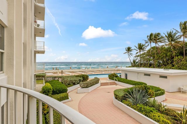 2295 S Ocean Boulevard 302, Palm Beach, FL 33480