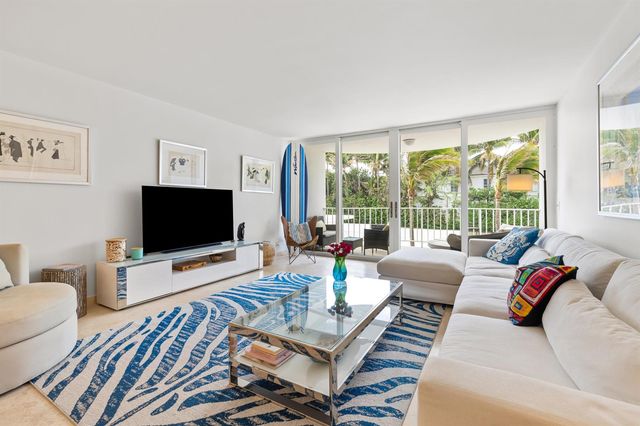 2295 S Ocean Boulevard 302, Palm Beach, FL 33480