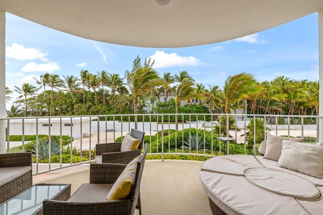 2295 S Ocean Boulevard 302, Palm Beach, FL 33480