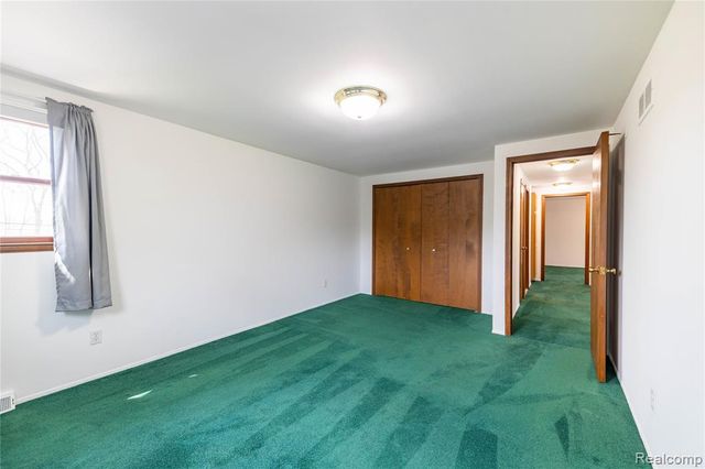 7611 Ferry Road, Grosse Ile, MI 48138