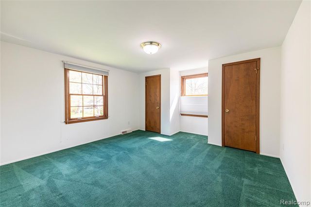 7611 Ferry Road, Grosse Ile, MI 48138
