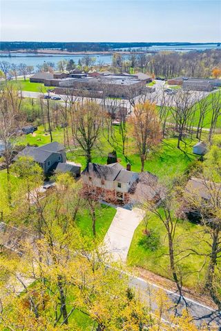 7611 Ferry Road, Grosse Ile, MI 48138