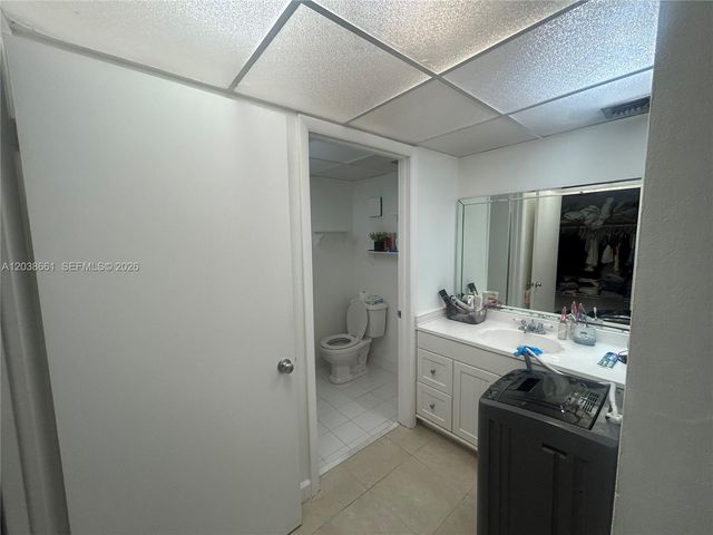 10875 SW 112th Ave 203, Miami, FL 33176