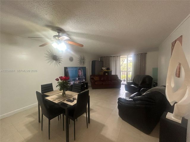 10875 SW 112th Ave 203, Miami, FL 33176