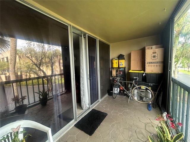 10875 SW 112th Ave 203, Miami, FL 33176