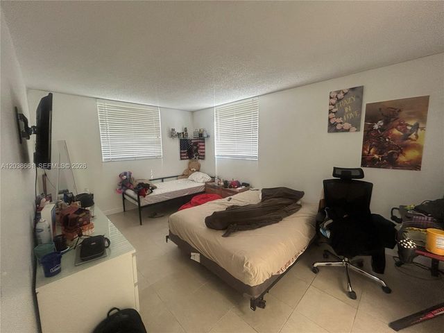 10875 SW 112th Ave 203, Miami, FL 33176