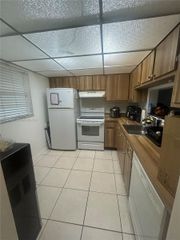 10875 SW 112th Ave 203, Miami, FL 33176