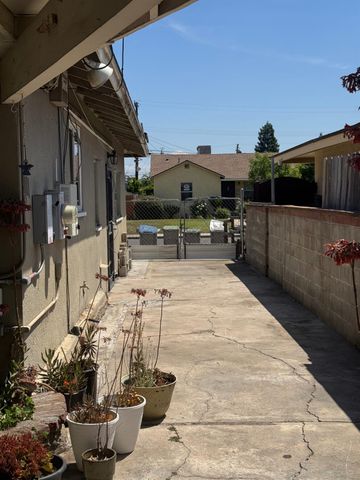 2019 Norris Drive E, Fresno, CA 93703