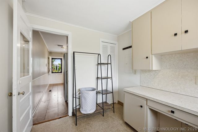 1804 S Delaware Avenue, Tulsa, OK 74104