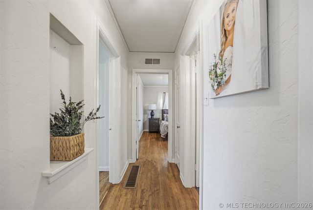 1804 S Delaware Avenue, Tulsa, OK 74104