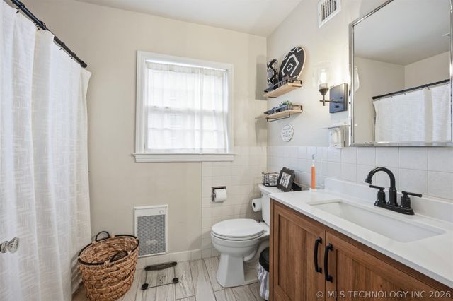 1804 S Delaware Avenue, Tulsa, OK 74104