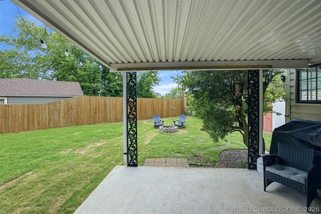 1804 S Delaware Avenue, Tulsa, OK 74104