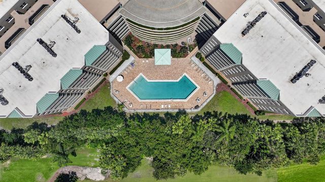 4 OCEANS WEST BOULEVARD 207A, Daytona Beach, FL 32118