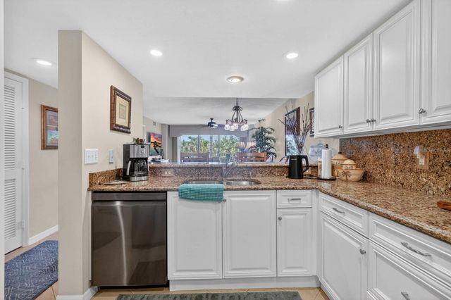 4 OCEANS WEST BOULEVARD 207A, Daytona Beach, FL 32118