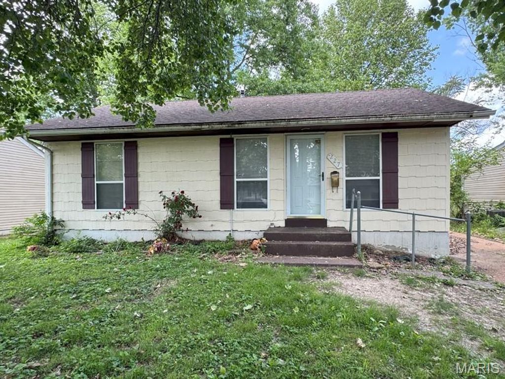 227 Presley Drive, Unincorporated, MO 63137
