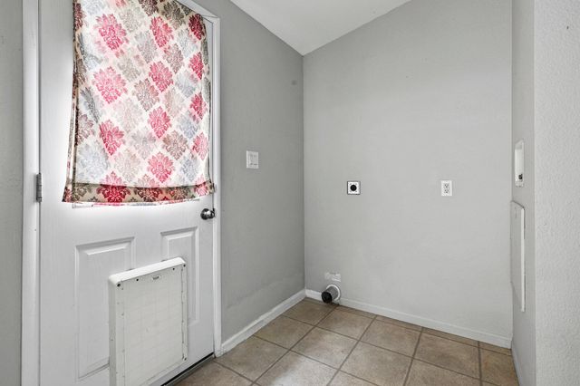 17235 View Drive, Cottonwood, CA 96022