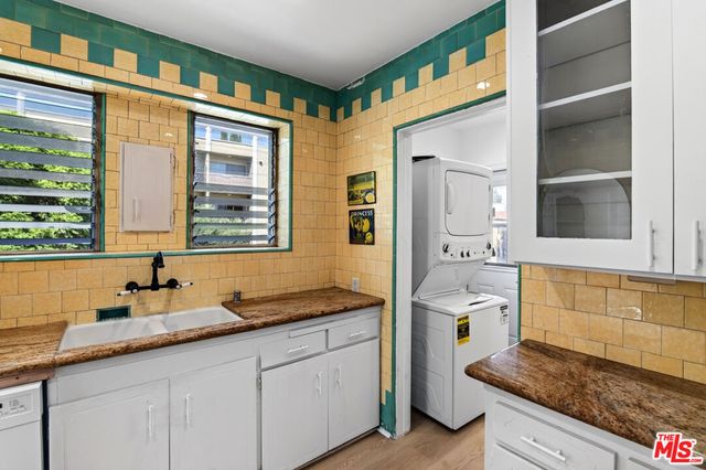900 S Wooster Street 2, Los Angeles, CA 90035