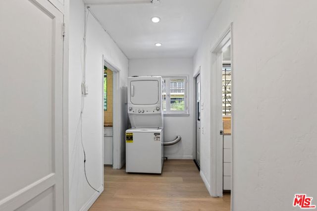 900 S Wooster Street 2, Los Angeles, CA 90035