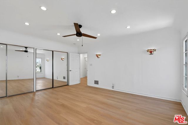 900 S Wooster Street 2, Los Angeles, CA 90035