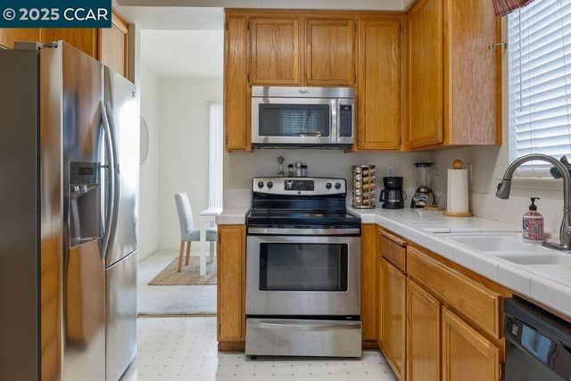 81 Del Sur St, Vallejo, CA 94591