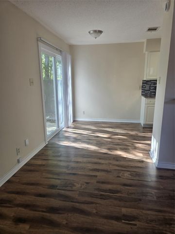1207 Southport DR 108, Austin, TX 78704