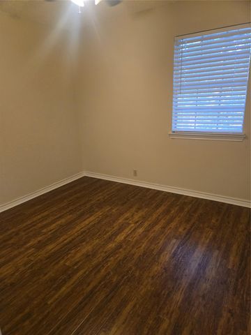 1207 Southport DR 108, Austin, TX 78704