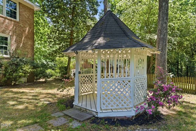 5617 Partridge Lane, Raleigh, NC 27609