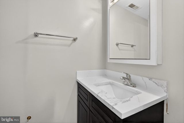 1353 C STREET SE, Washington, DC 20003