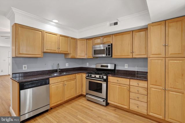 1353 C STREET SE, Washington, DC 20003