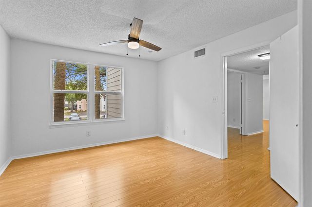2317 N Congress Avenue 24, Boynton Beach, FL 33426