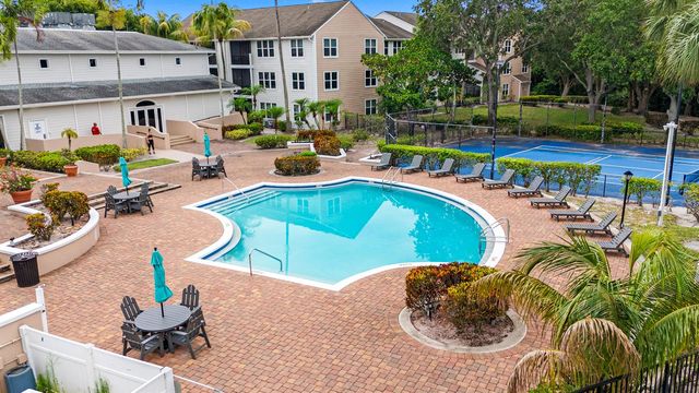 2317 N Congress Avenue 24, Boynton Beach, FL 33426