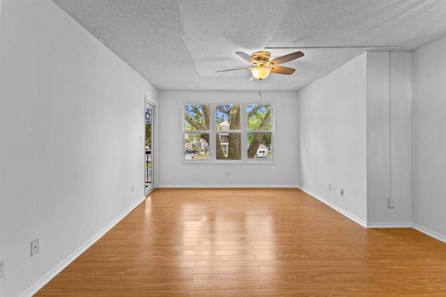 2317 N Congress Avenue 24, Boynton Beach, FL 33426