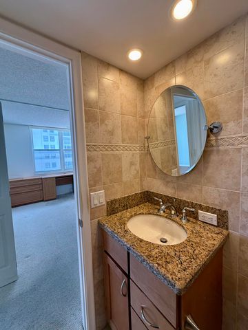 101 Briny Avenue 906, Pompano Beach, FL 33062