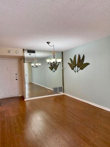 101 Briny Avenue 906, Pompano Beach, FL 33062
