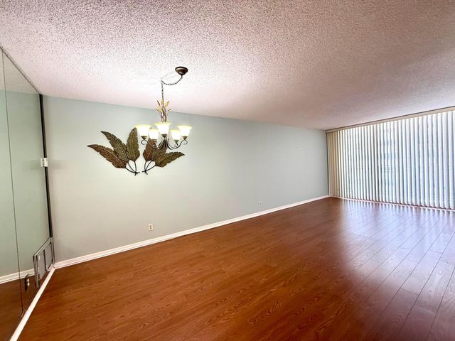 101 Briny Avenue 906, Pompano Beach, FL 33062