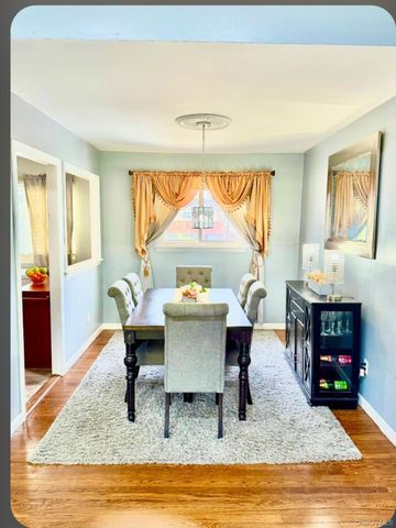 367 Erlanger Boulevard, North Babylon, NY 11703