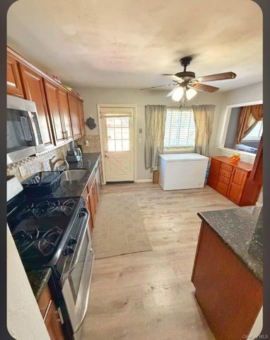 367 Erlanger Boulevard, North Babylon, NY 11703