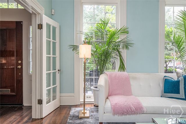 3 E Gordon Street, Savannah, GA 31401