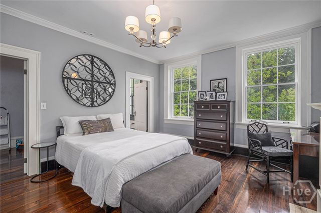 3 E Gordon Street, Savannah, GA 31401