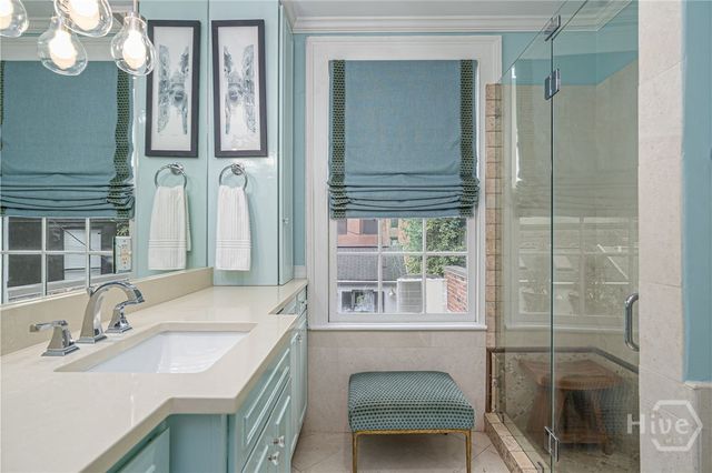 3 E Gordon Street, Savannah, GA 31401