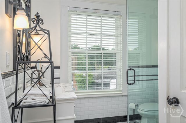 3 E Gordon Street, Savannah, GA 31401