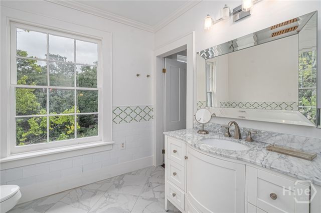 3 E Gordon Street, Savannah, GA 31401