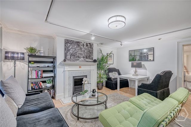 3 E Gordon Street, Savannah, GA 31401