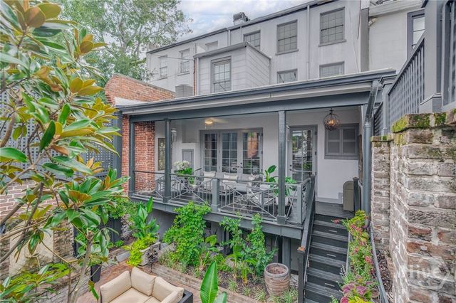 3 E Gordon Street, Savannah, GA 31401